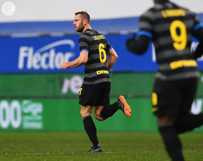 27, 尤文旧将反戈一击弑杀老东家  