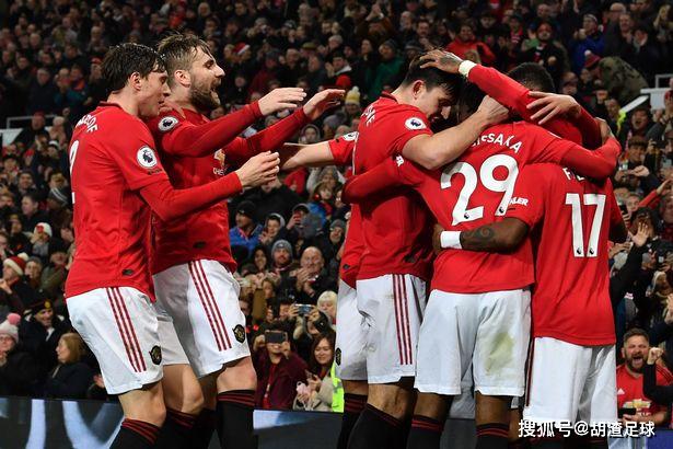  纽卡斯尔绝杀热刺挺进欧冠区  